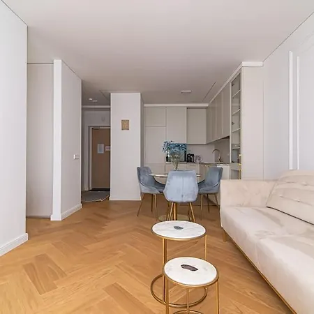 Apartamento Stylish With Balcony By Urban Rent *