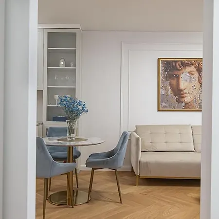דירה Stylish With Balcony By Urban Rent