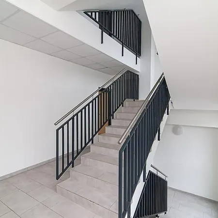 Apartment Stylish With Balcony By Urban Rent *